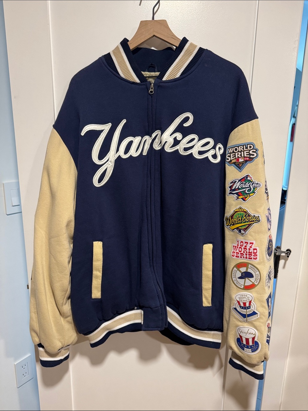 Yankees world series bomber jacket